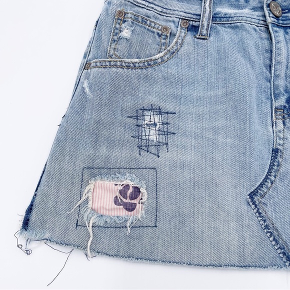 American Eagle Y2K 2000s Distressed Patchwork Denim Micro Mini Skirt Low Rise 6 - Picture 4 of 12